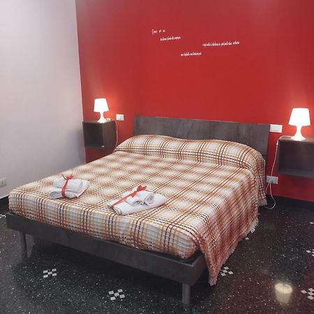 Domus Superba Apartment Genoa Bagian luar foto