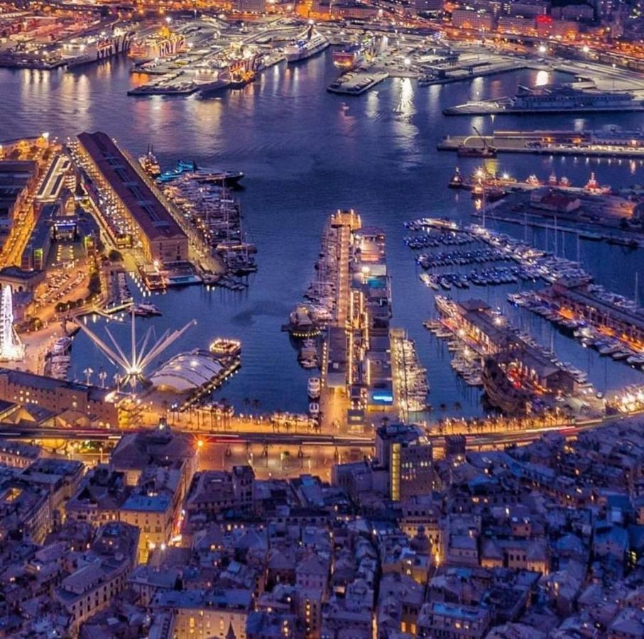 Domus Superba Apartment Genoa Bagian luar foto